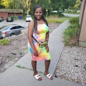 Meet your Posher, Leanna